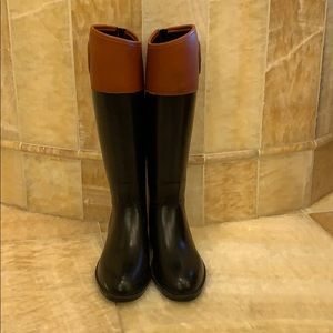 tory burch water boots